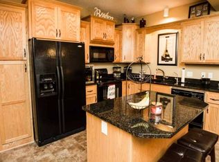 12161 Xylite St NE UNIT C, Blaine, MN 55449
