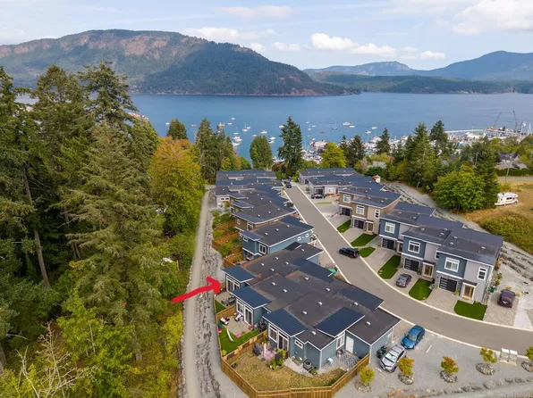 4690 Caspian Pl #105, Cowichan Bay, BC V0R 1N1