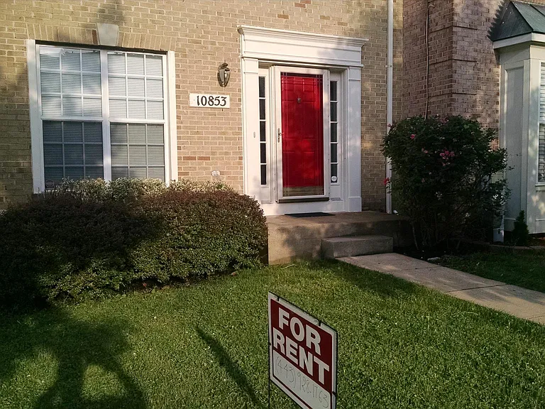 10853 Sherwood Hill Rd — Photo 2