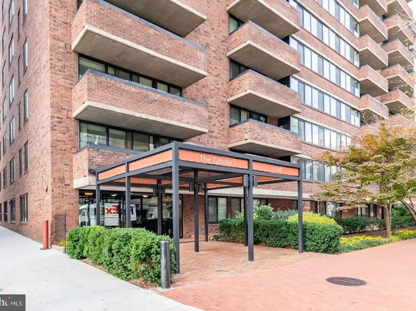 1140 23rd St NW APT 805, Washington, DC 20037