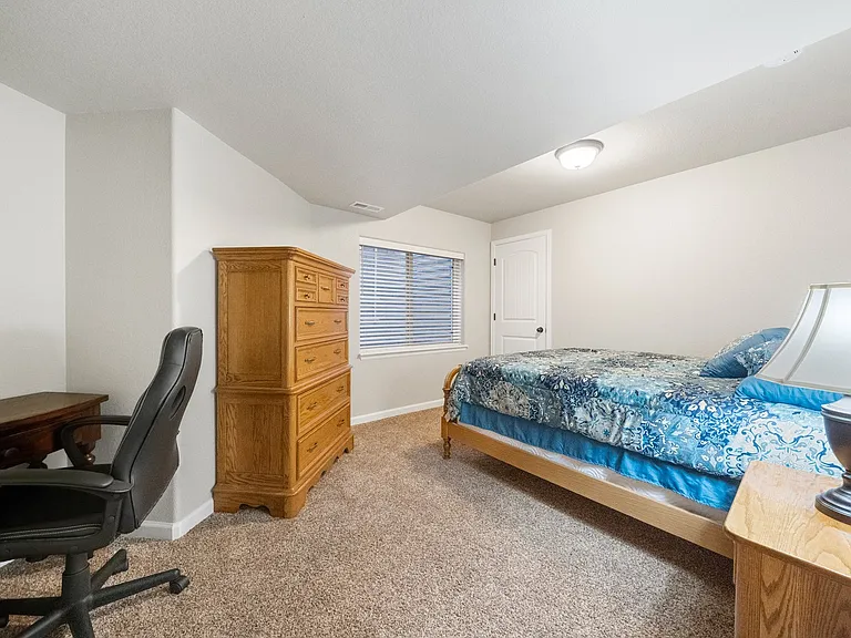 8197 Mockorange Hts — Photo 38