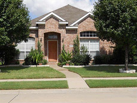 1st image of 5764 Crestwood Ln