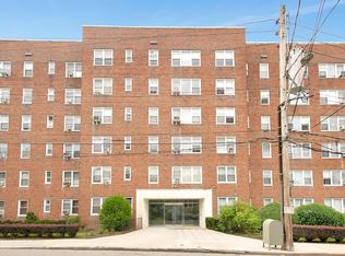 25 Sunnyside Dr APT 1J, Yonkers, NY 10705
