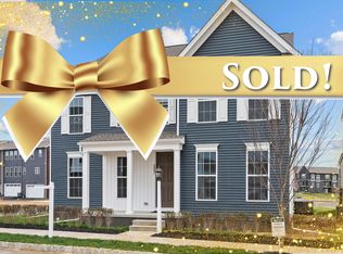 3091 Egreton Rd, Mechanicsburg, PA 17055