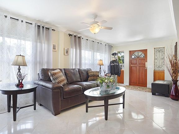 4th image of 1801 SW 83rd Avenue