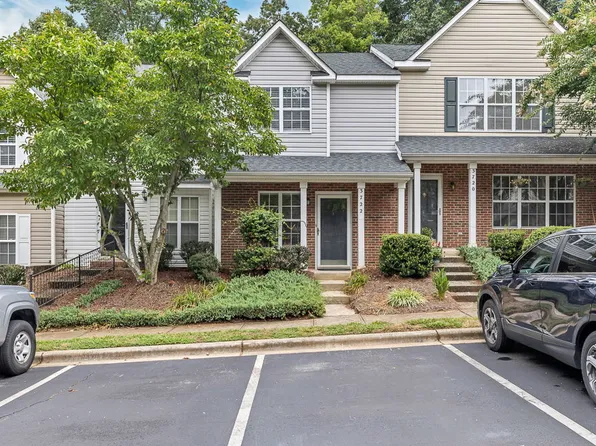3722 Winborne Ln, Greensboro, NC 27410