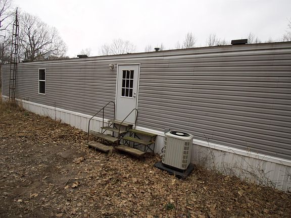 3rd image of 2211 Roosevelt Rd