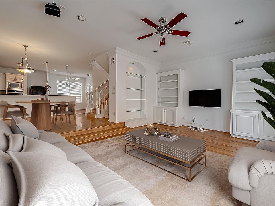 1st image of 1507 Roy St