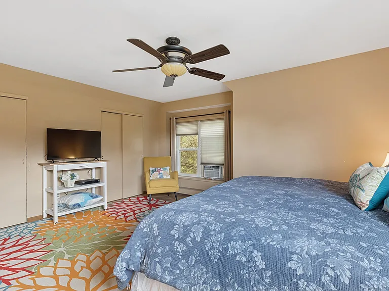 3 Meadowgrass Ln — Photo 8