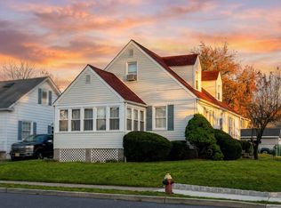 3700 S Clinton Ave, Hamilton, NJ 08610