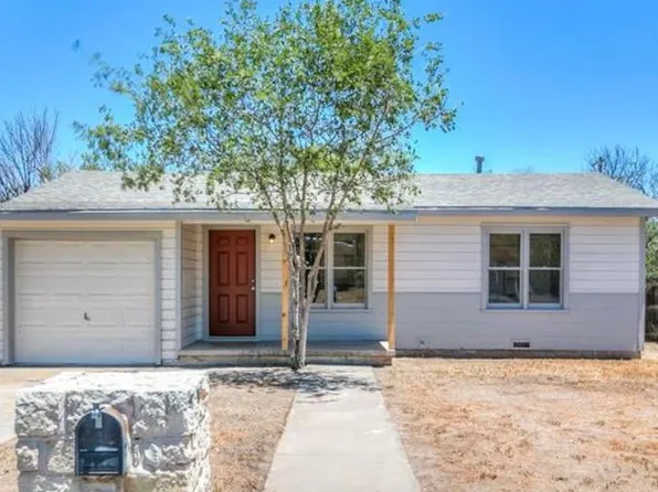 1012 N Bishop St, San Angelo, TX 76901