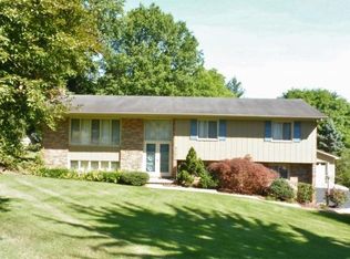 5147 Waterford Dr, Kingsport, TN 37664