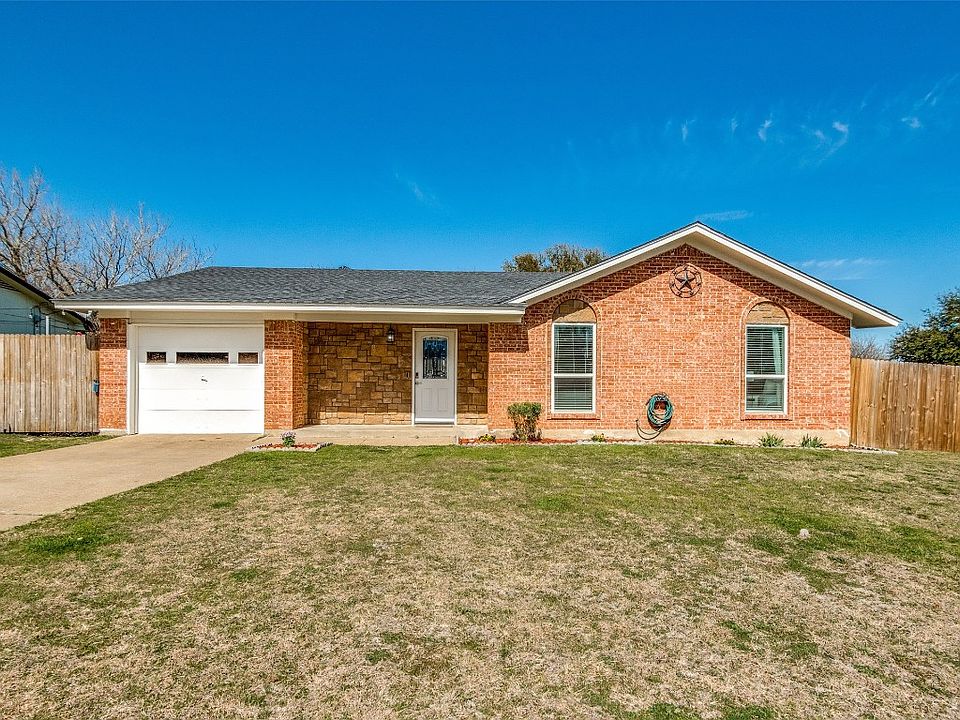 1st image of 705 Lisa Ln