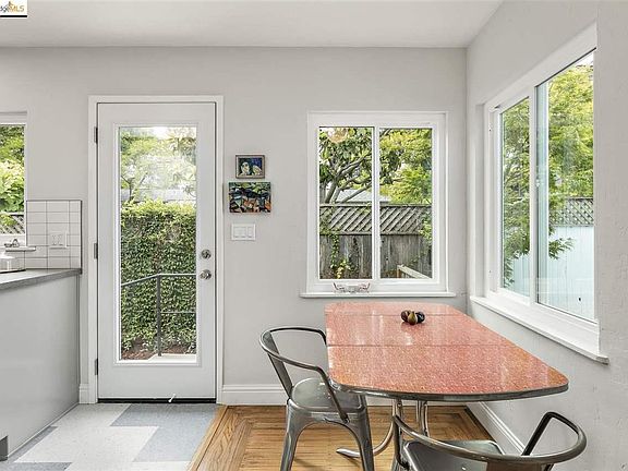 5th image of 2214 1/2 Grant St