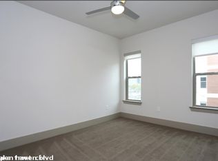 2518 Lake Front Cir #1713, Spring, TX 77380