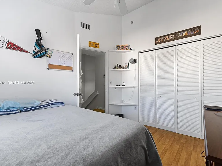 6235 Kendale Lakes Cir #247 — Photo 19