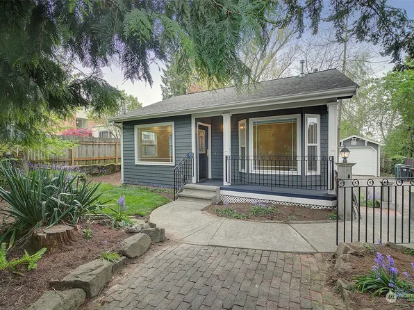 3813 NE 123rd ST, Seattle, WA 98125