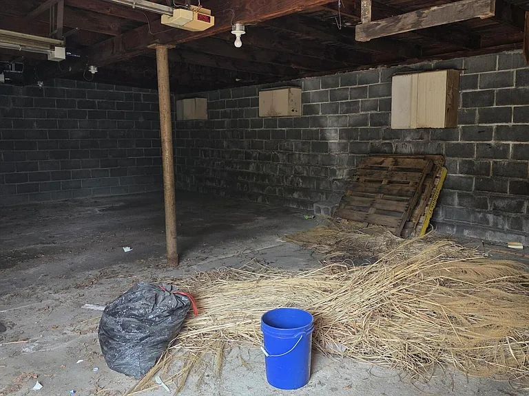 430R Orchard St #GARAGE — Photo 4