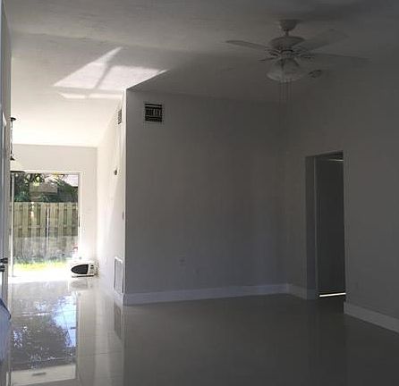 5th image of 11500 SW 124th Ct #11500