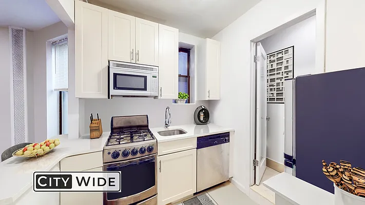 Rented by City Wide Apartments | media 9