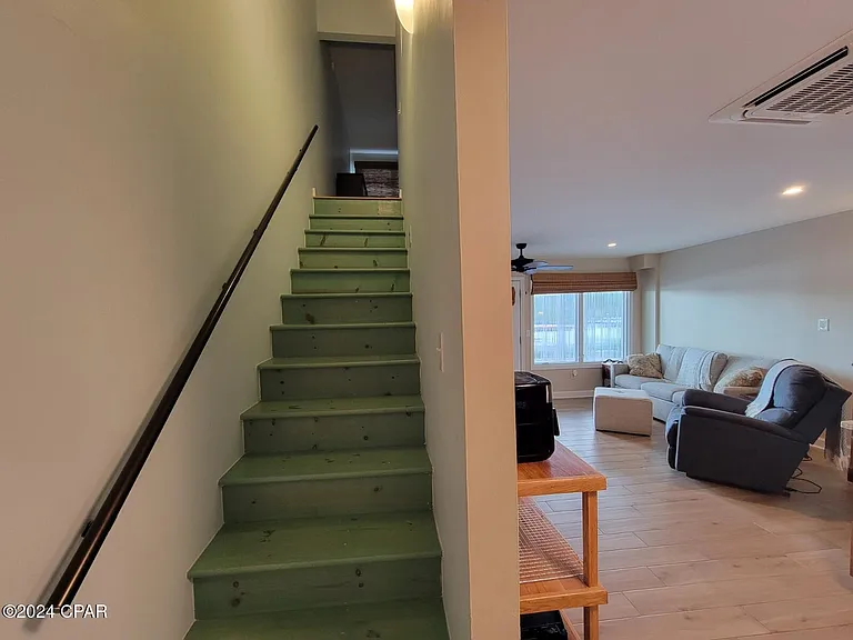 4900 E 4th St #B — Photo 13