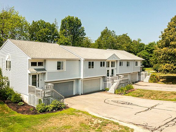 4th image of 22 Meadowbrook Village