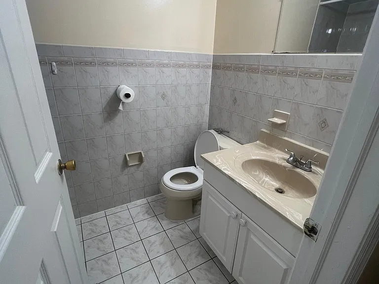 80 Liberty Ave #2 — Photo 3