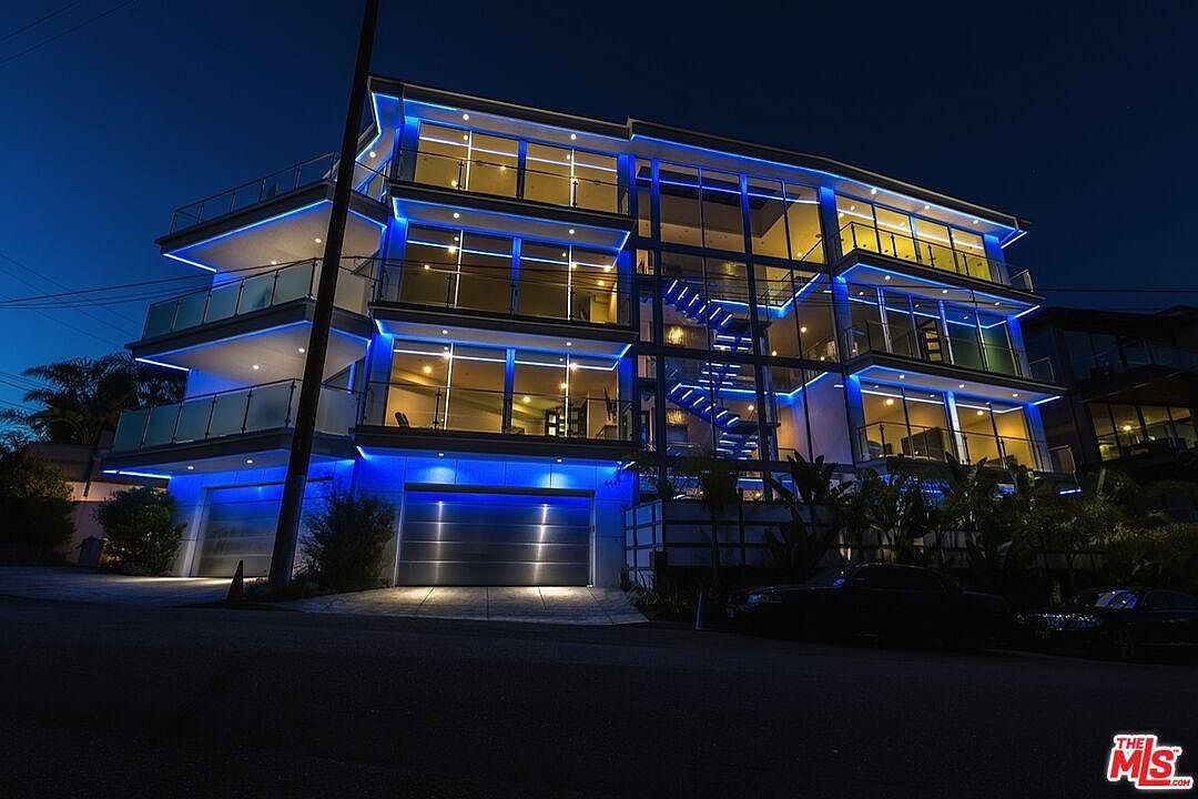 6447 Weidlake Dr, Los Angeles, CA 90068 | Zillow