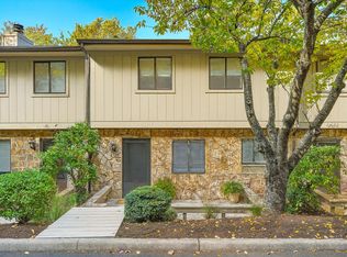 3375 Kelly Ln, Roanoke, VA 24018