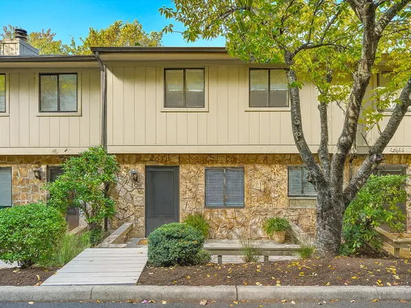 3375 Kelly Ln, Roanoke, VA 24018