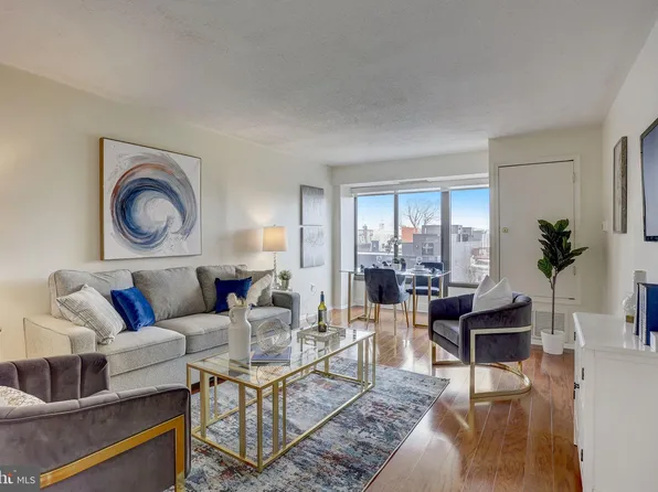 2001 Hamilton St APT 617, Philadelphia, PA 19130