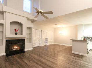 5227 Tropical Peach Dr, Las Vegas, NV 89118