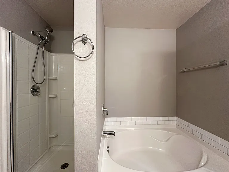 12943 Vassar Dr — Photo 18