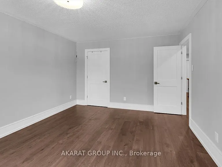 1274 Kings College Dr — Photo 31
