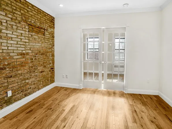 502 East 73rd Street image 2 of 5