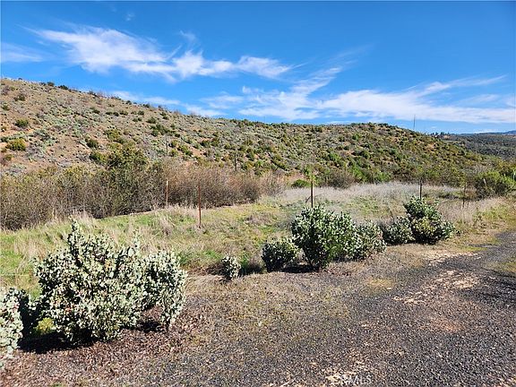 4th image of 11200 Chalair Dr Lot 1-3