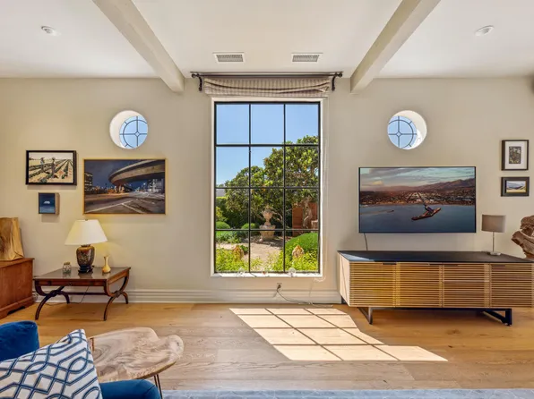 3030 Serena Ave, Carpinteria, CA 93013