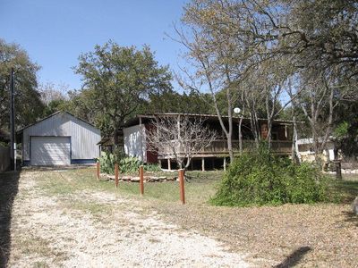 195 Deveraux, Canyon Lake, TX, 78133