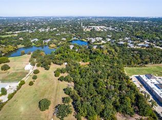 2611 W Pleasant Ridge Rd, Arlington, TX 76016