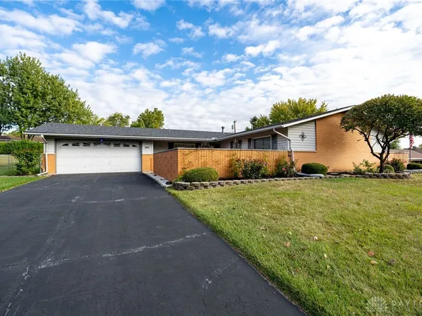 443 Blue Jay Dr, Vandalia, OH 45377