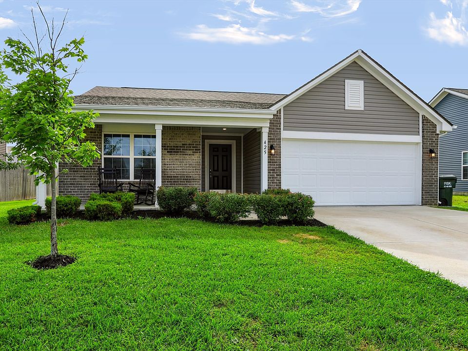 1st image of 425 Thunderwood Dr