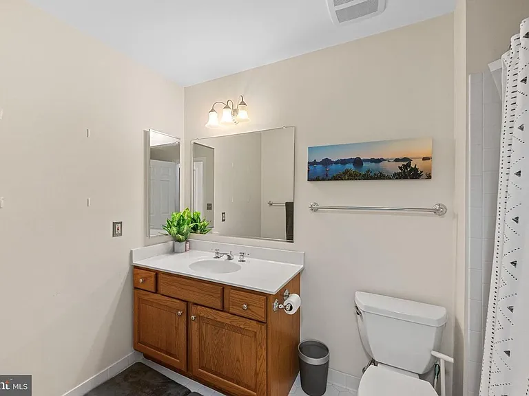 5120 Warren Pl NW — Photo 38
