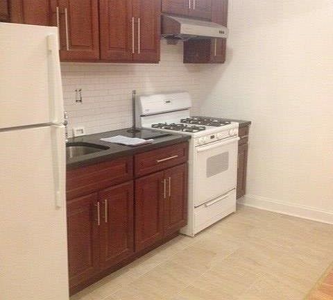 4th image of 3226 78th St
