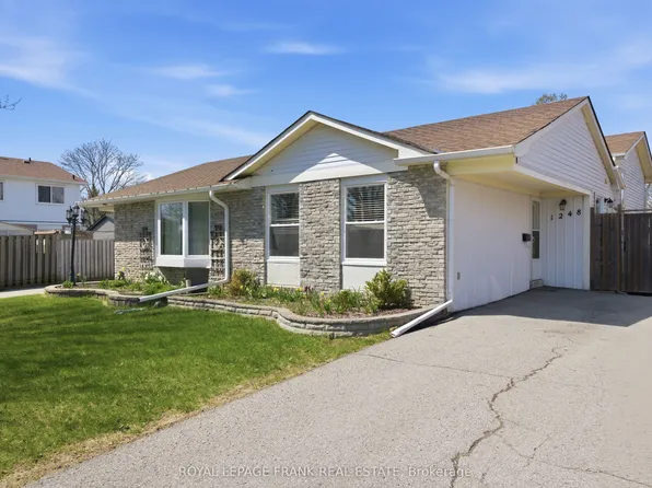 1248 Astra Ave, Oshawa, ON L1K 1H4