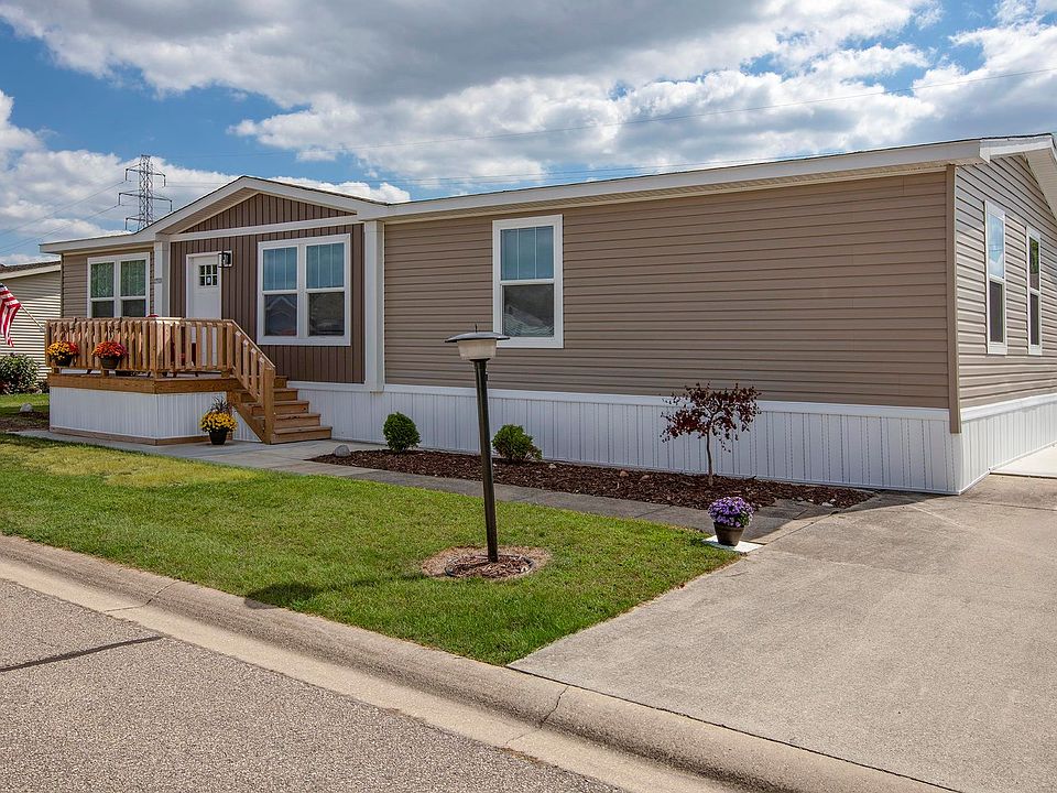 Exterior Image-8-Clayton 181 Boardwalk