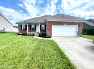 176 Eagle Feather St, Mount Washington, KY 40047