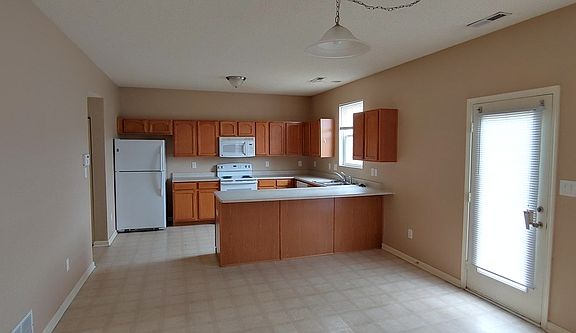 2nd image of 6652 Heritage Hill Dr