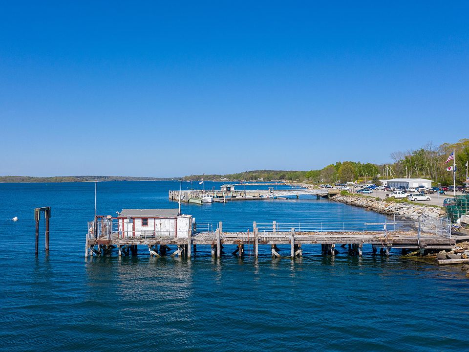 295 Island Ave Long Island, ME, 04050 Apartments for Rent Zillow
