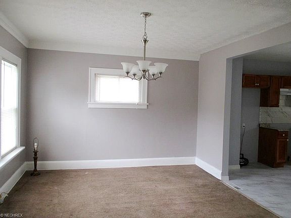 5th image of 3309 Meyer Ave