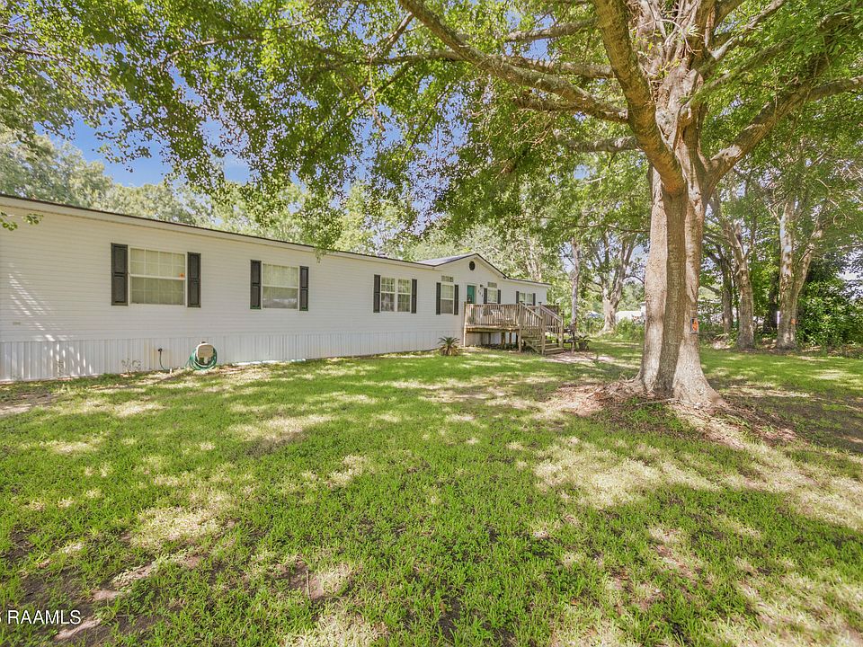 1st image of 320 Doral St